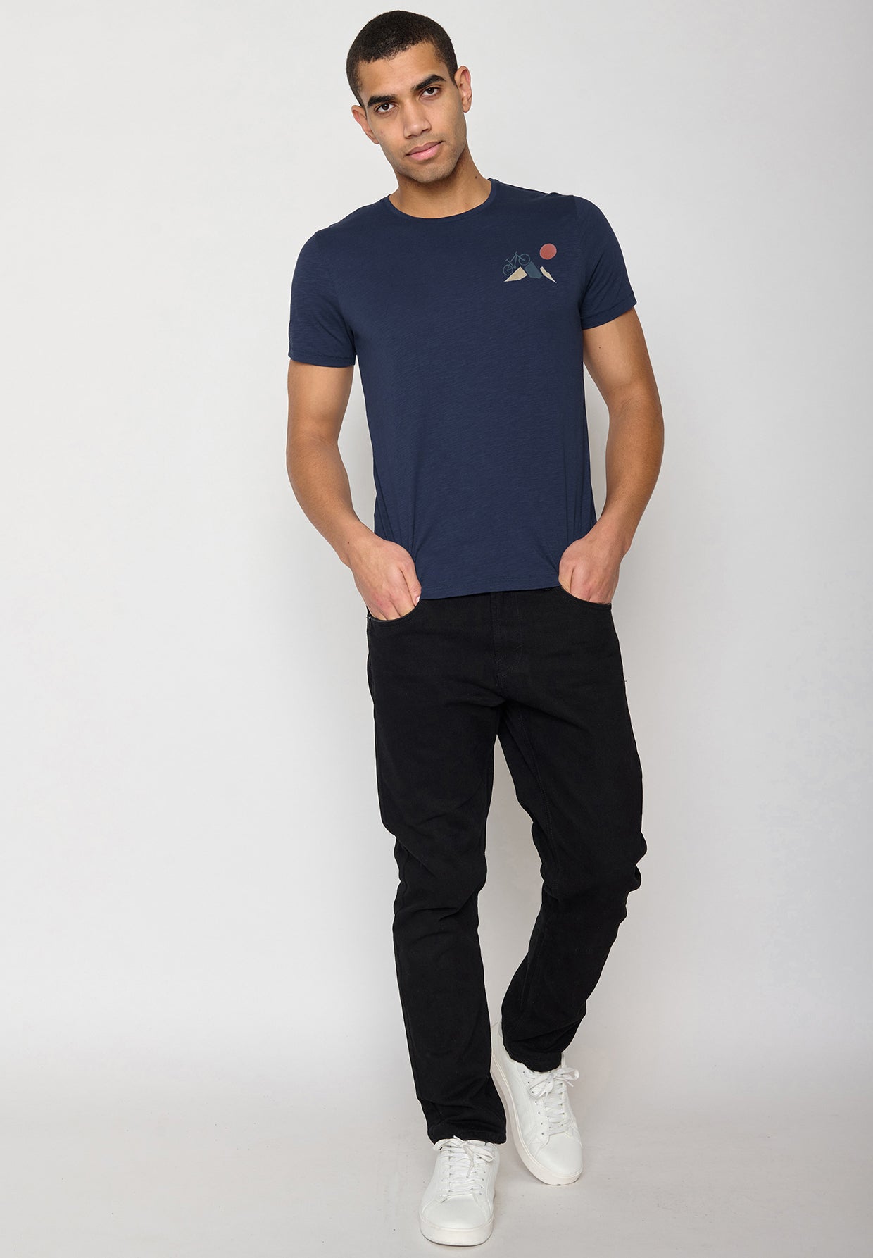 Navy: Sportliches T-Shirt aus Bio-Baumwolle für Herren [10213]
