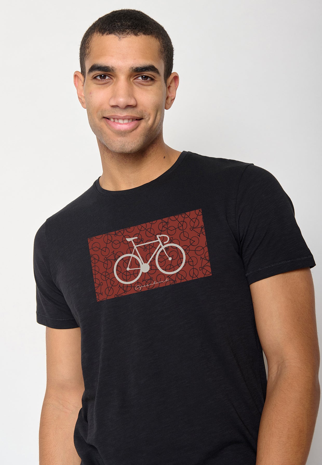 Black: Lässiges T-Shirt aus Bio-Baumwolle für Herren [10234]