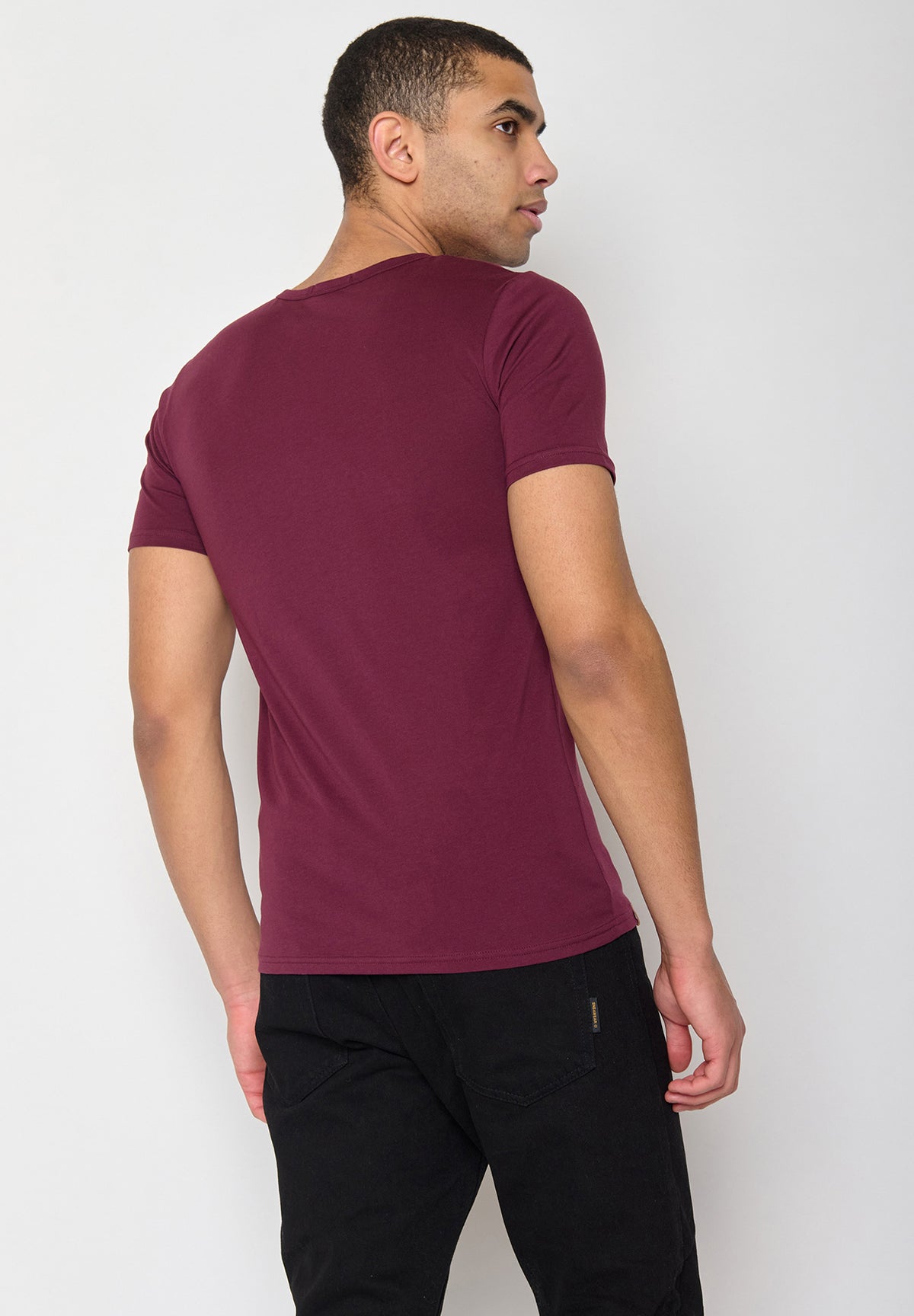 Rot:  Lässiges T-Shirt aus Bio-Baumwolle für Herren [10252]