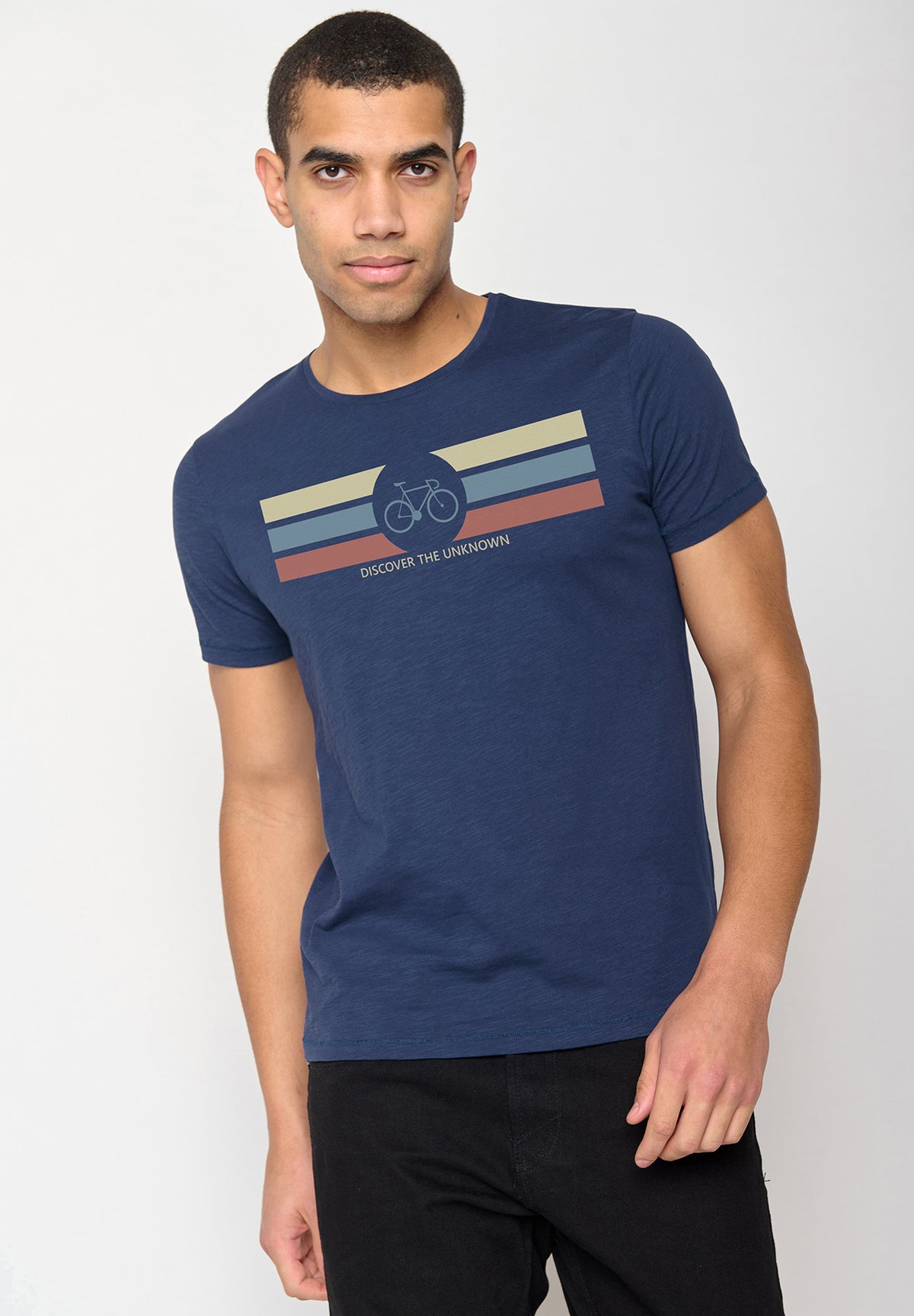 Navy: Lässiges T-Shirt aus Bio-Baumwolle für Herren [10258]