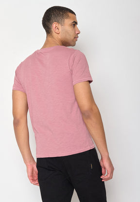 Old Rose: Lässiges T-Shirt aus Bio-Baumwolle für Herren [10323]