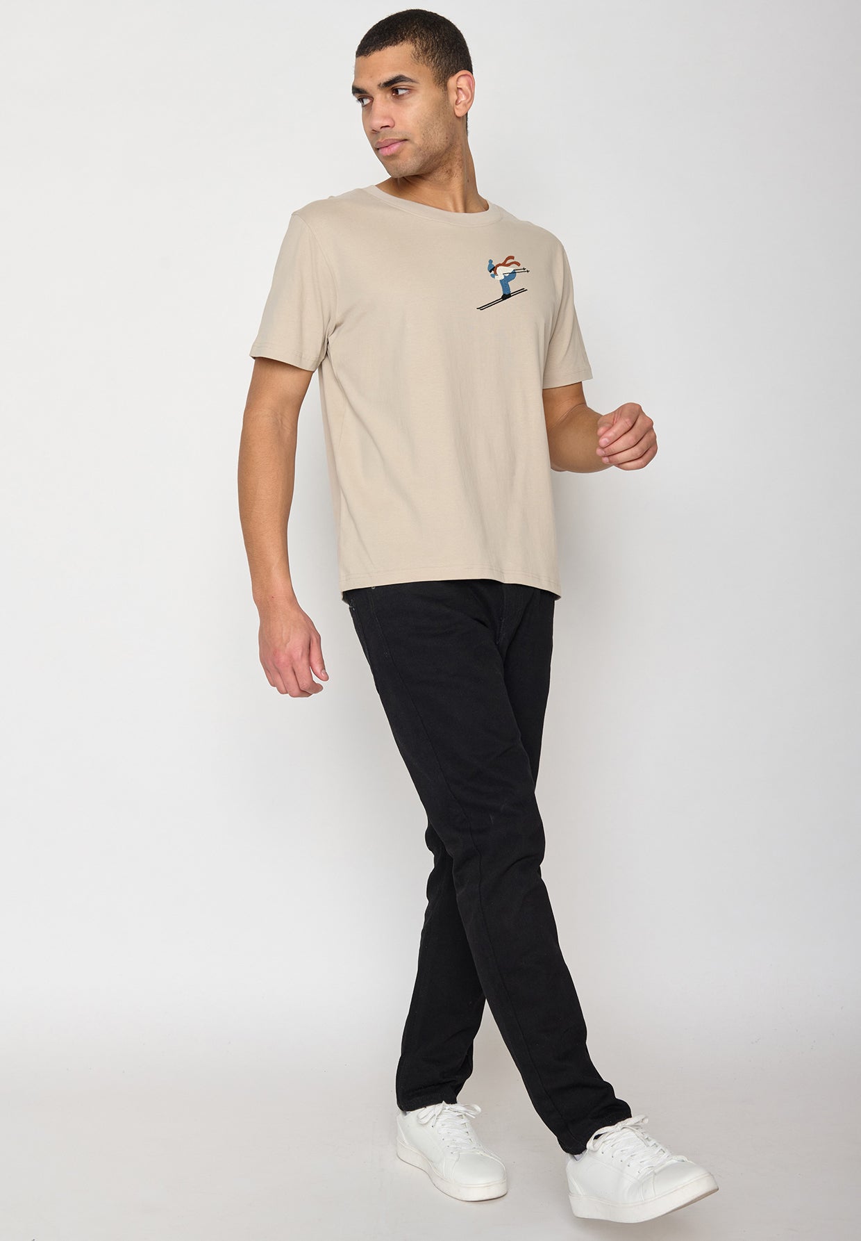 Latte: Lässiges Oversize-T-Shirt aus Bio-Baumwolle für Herren [10546]