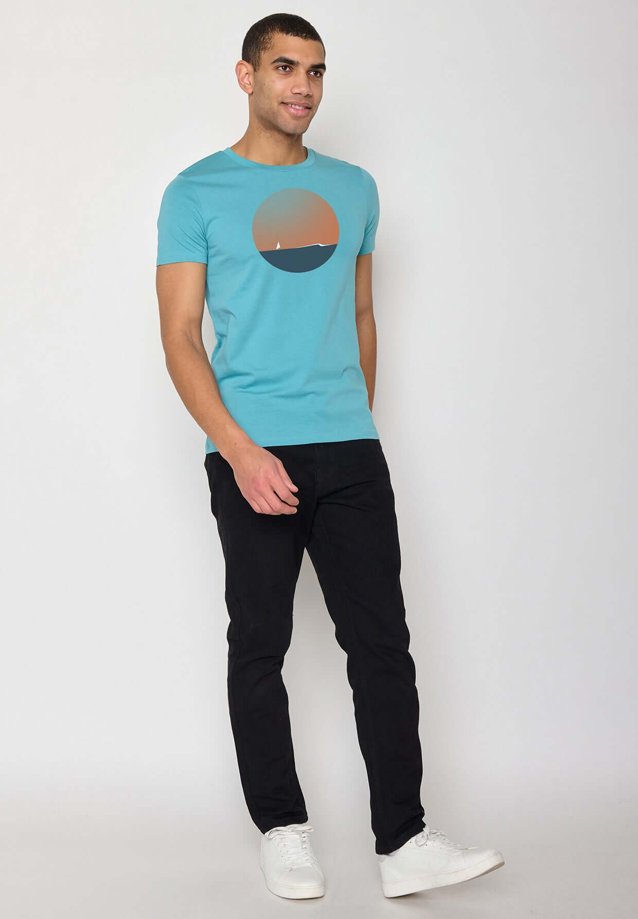 Türkis: Sportliches T-Shirt aus Bio-Baumwolle für Herren [10658]