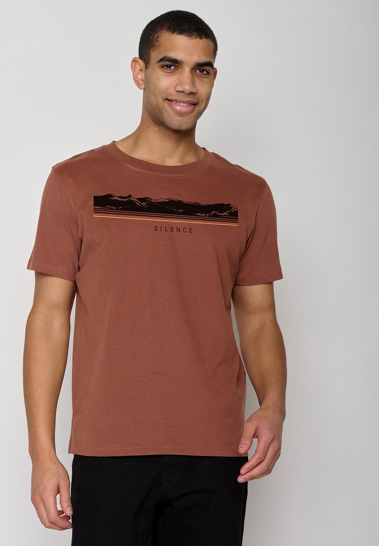 Nutmeg: Lässiges T-Shirt aus Bio-Baumwolle für Herren [10740]