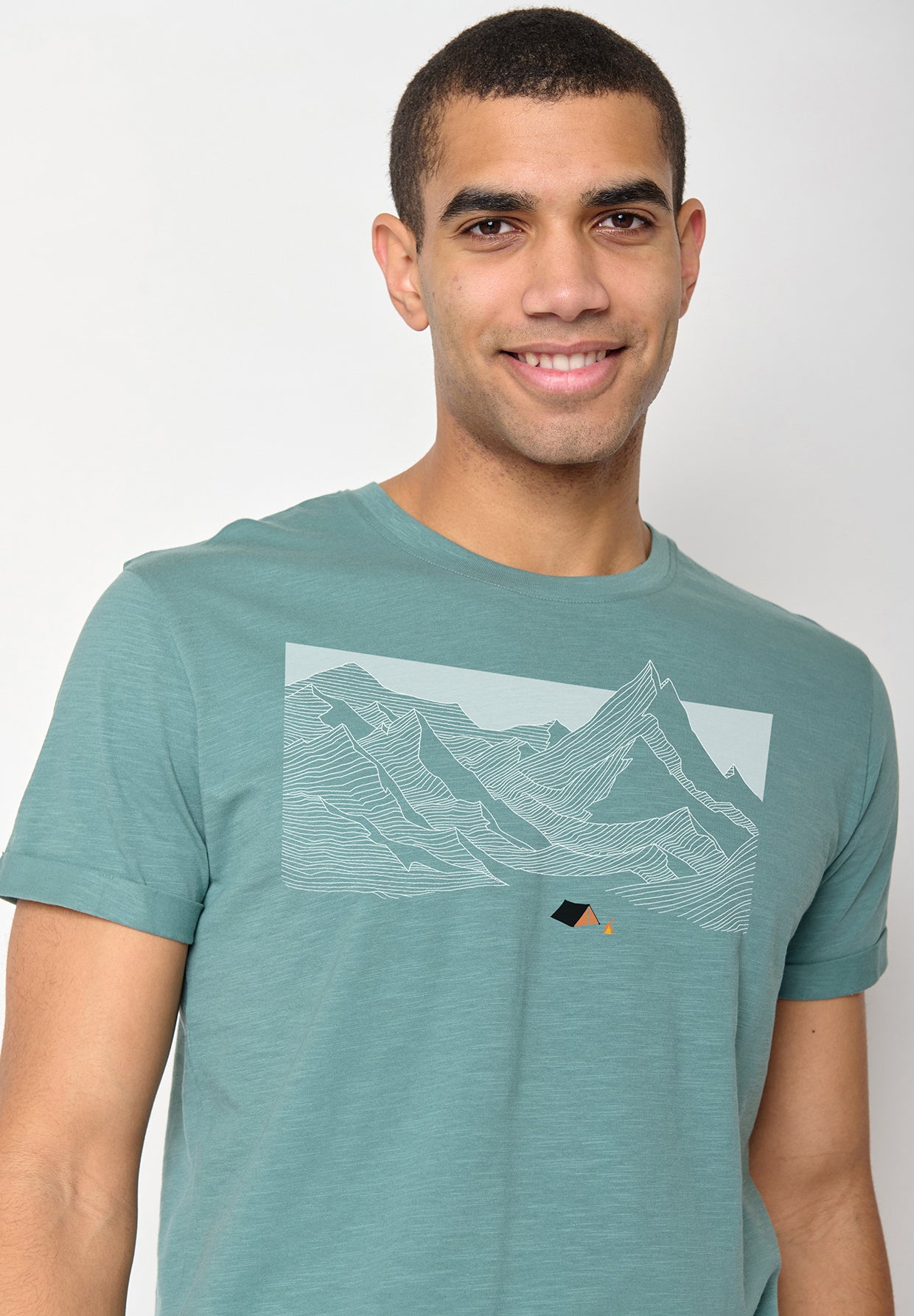 Deep Sage: Lässiges T-Shirt aus Bio-Baumwoll Mix für Herren [10787]