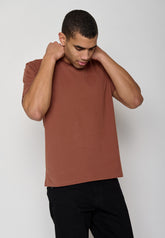 Nutmeg: Lässiges Oversize-T-Shirt aus Bio-Baumwolle für Herren [10921]