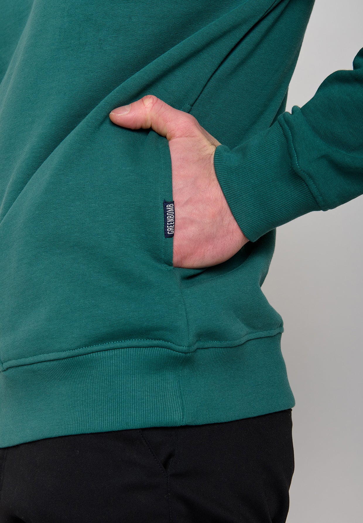 Jungle Green: Kuschliger Hoodie aus Bio-Baumwolle für Herren [11093]