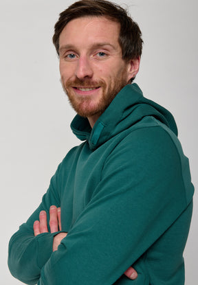 Jungle Green: Kuschliger Hoodie aus Bio-Baumwolle für Herren [11095]