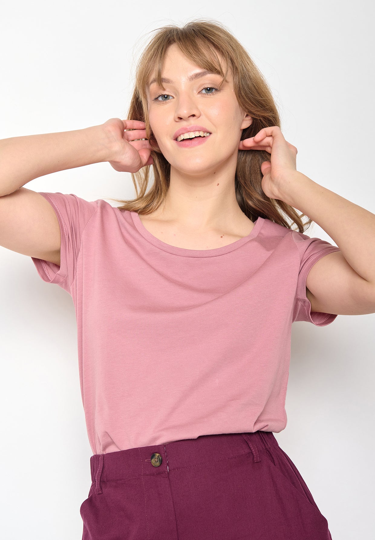 Rosa:  Lässiges T-Shirt aus Bio-Baumwolle für Damen [11246]