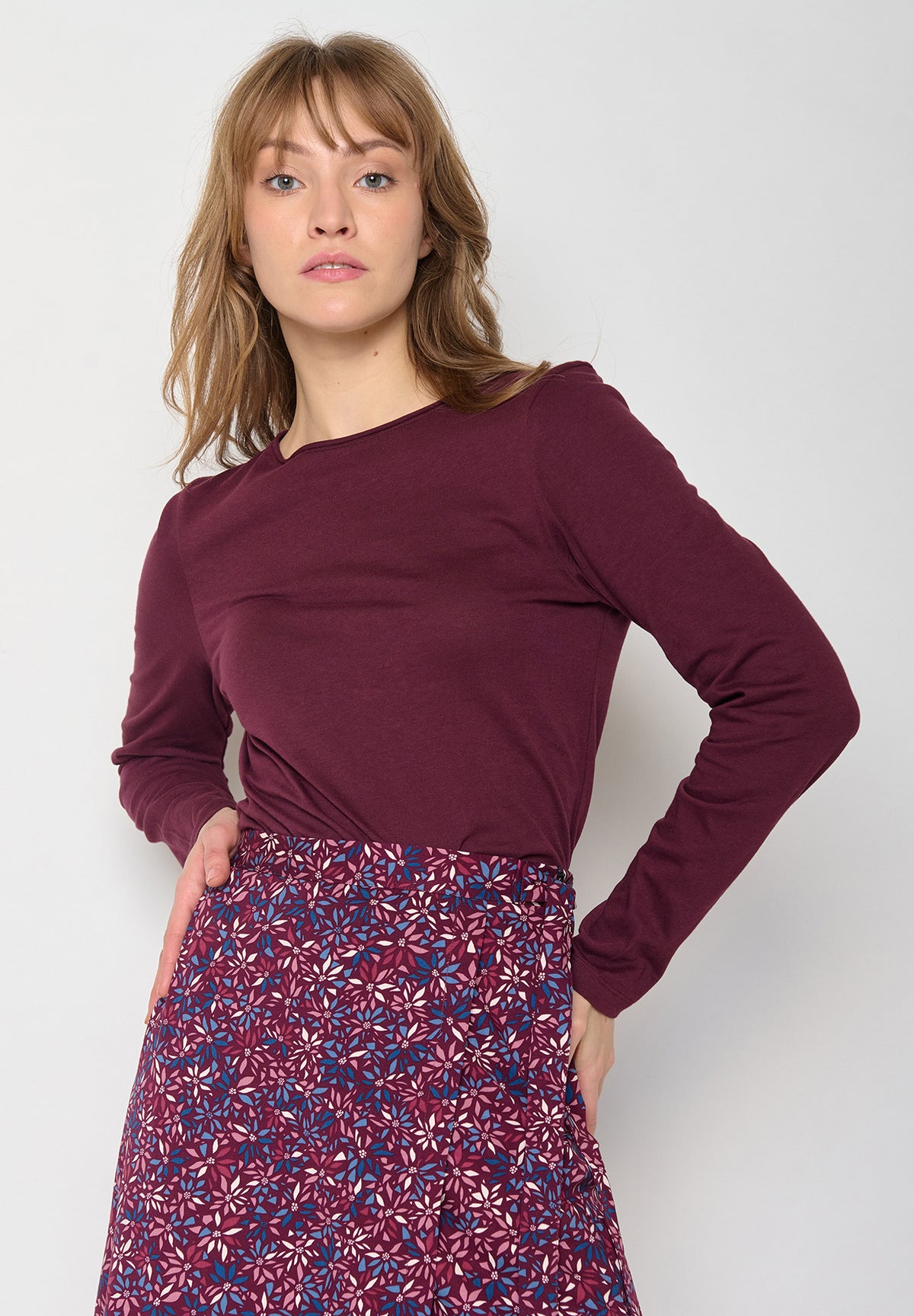Velvet Rain: Sportliches Longsleeve aus Bio-Baumwolle für Damen [11248]