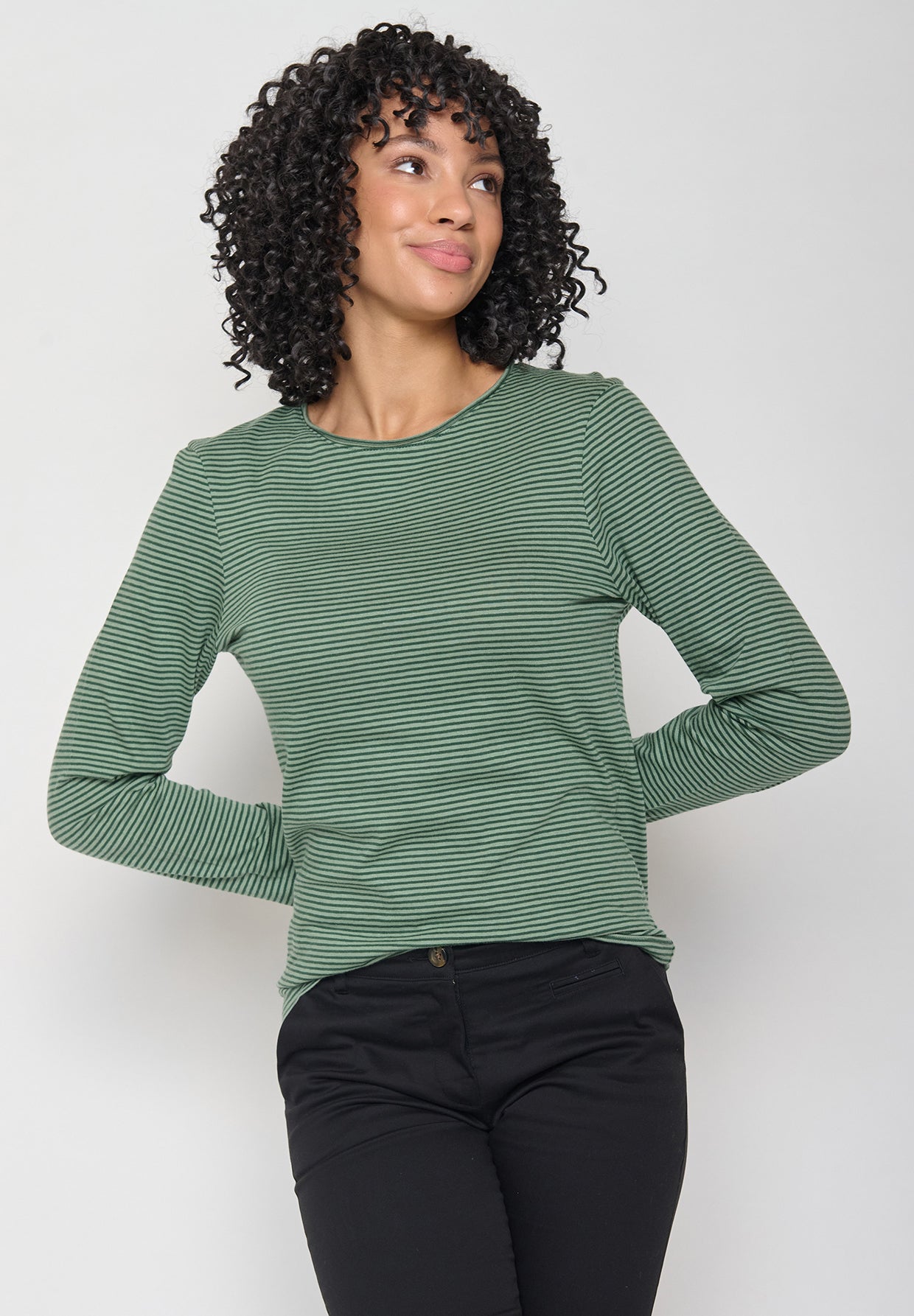Light Green Stripes: Sportliches Longsleeve aus Bio-Baumwolle für Damen [11259]