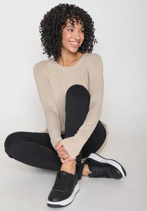Latte: Lässiges Longsleeve aus Viskose (LENZING™ ECOVERO™) Mix für Damen [11326]