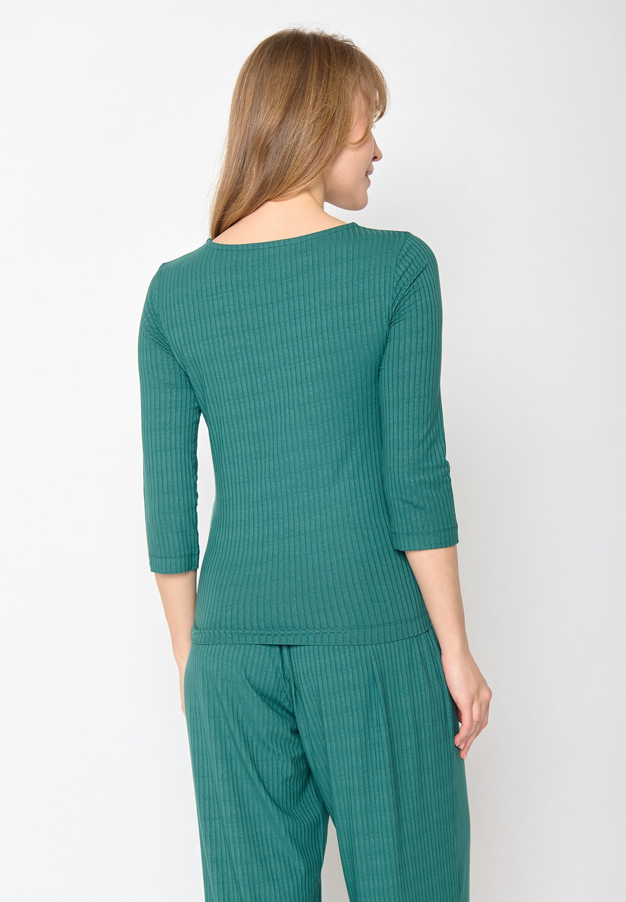 Jungle Green: Sportliches Longsleeve aus LENZING™ TENCEL™ Mix für Damen [11450]