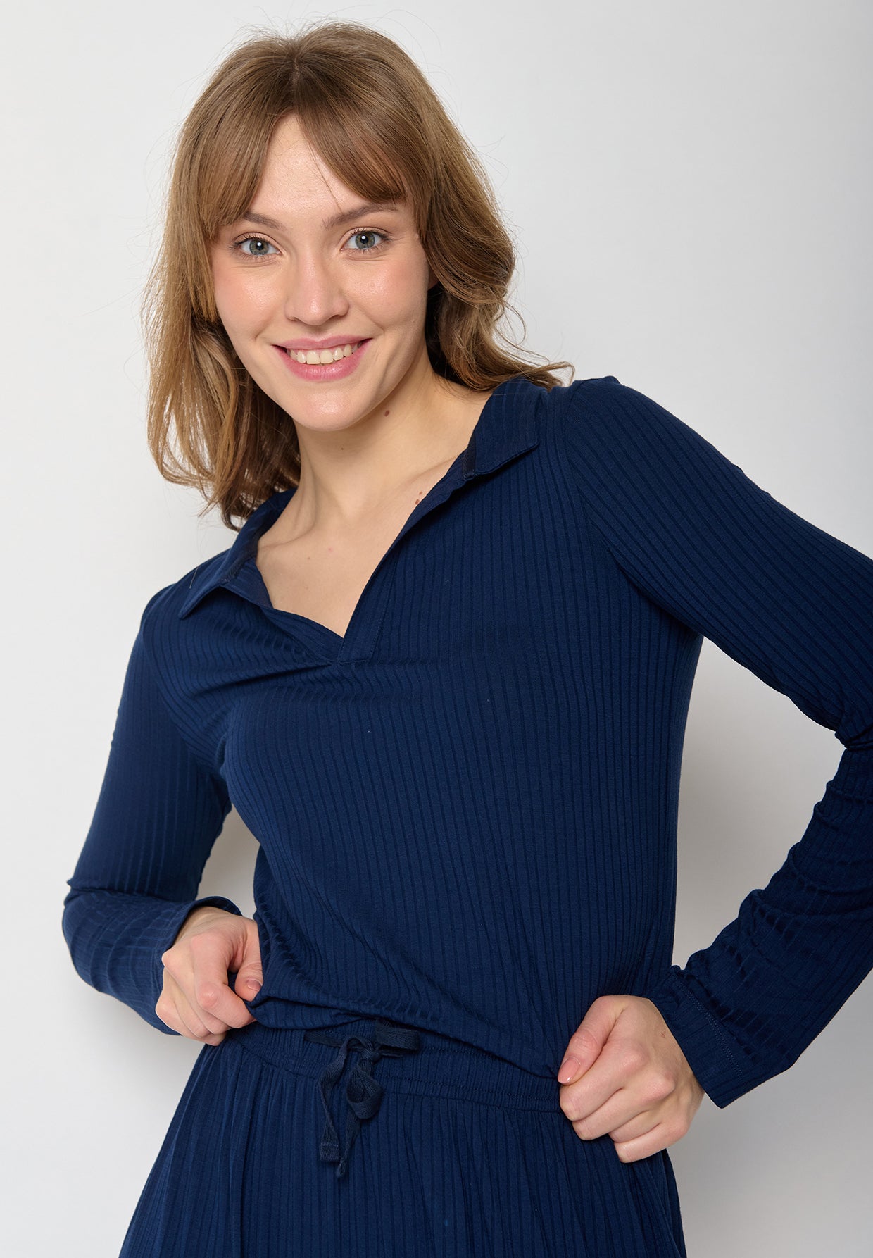 Navy: Elegantes Longsleeve aus LENZING™ Tencel für Damen [11484]