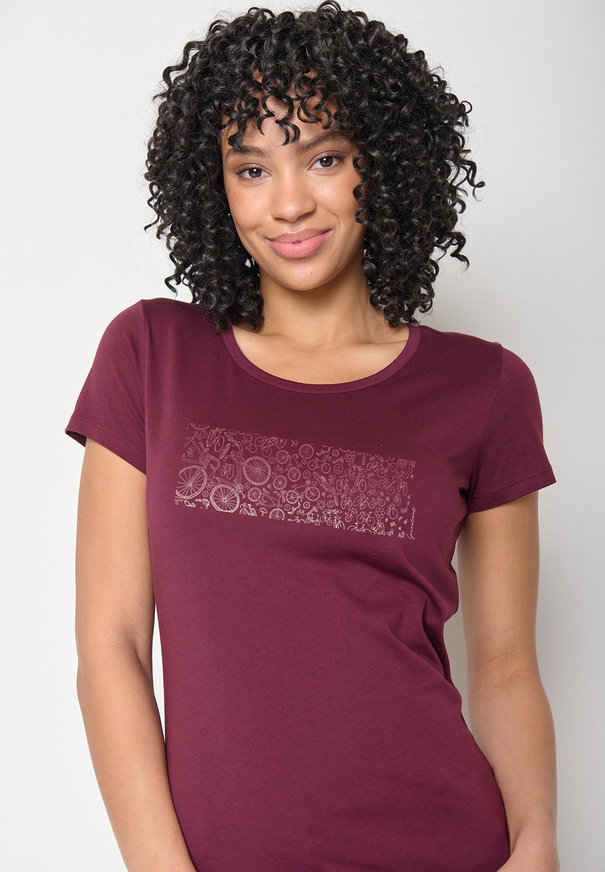 Velvet Rain: Lässiges T-Shirt aus Bio-Baumwolle für Damen [11985]