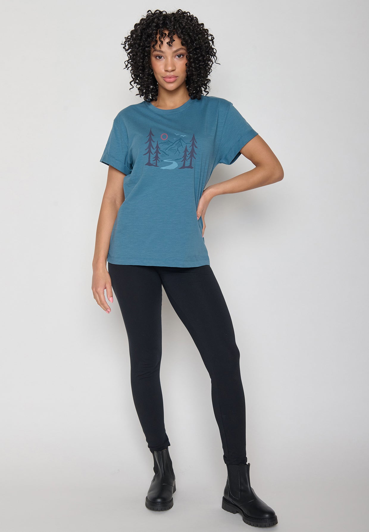 Steelblue: Lässiges T-Shirt aus Bio-Baumwolle für Damen [12172]