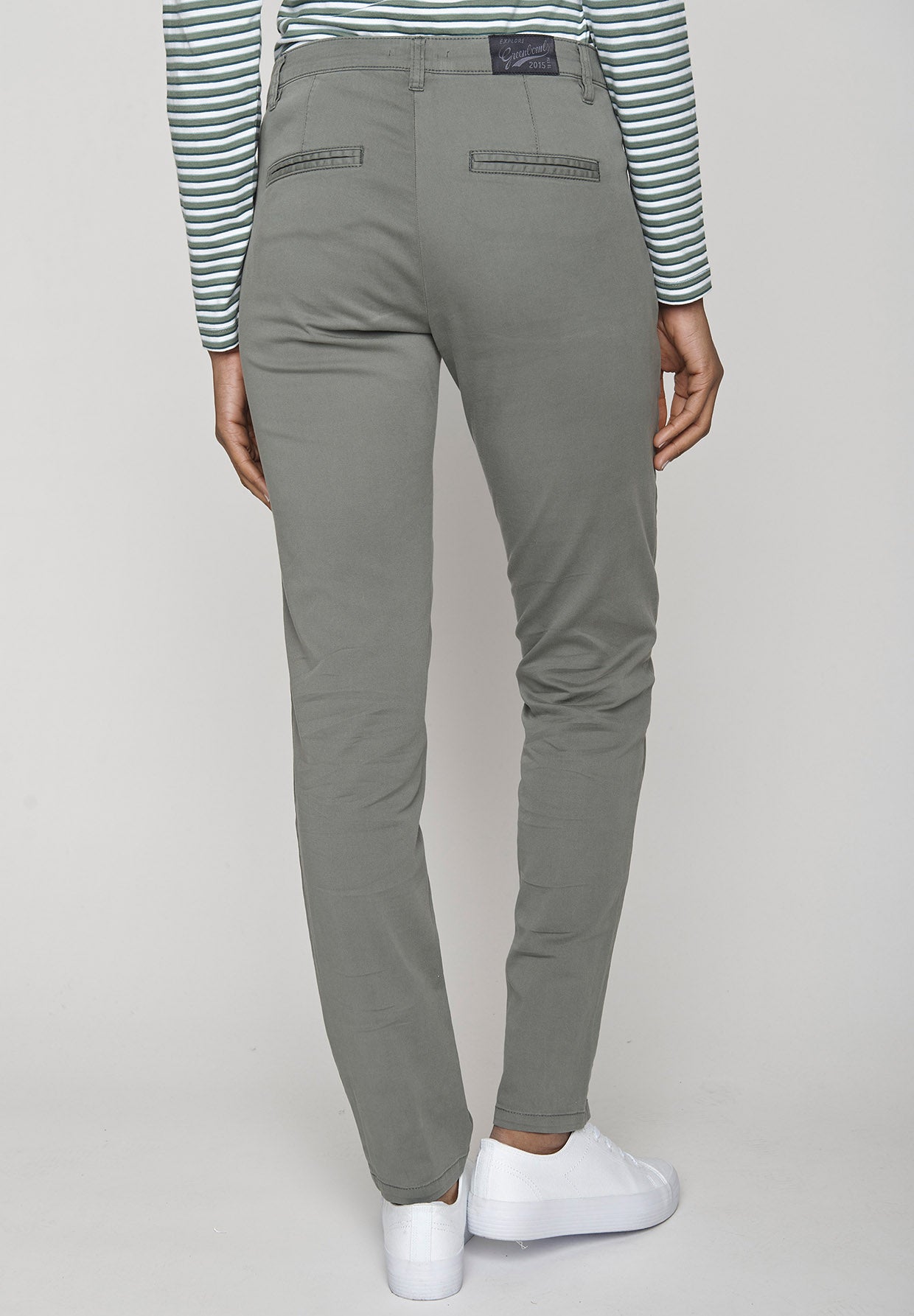 Light Grey: Gemütliche Chino aus Bio-Baumwoll Mix für Damen [15732]