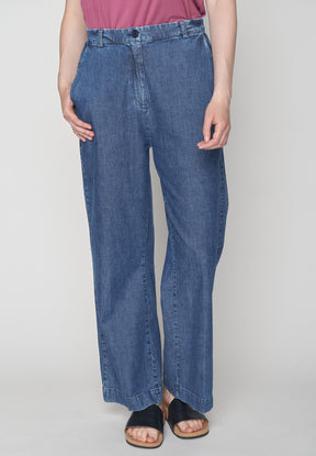 Light Denim: Lässige Hose in Retro-Chic für Damen [15886]