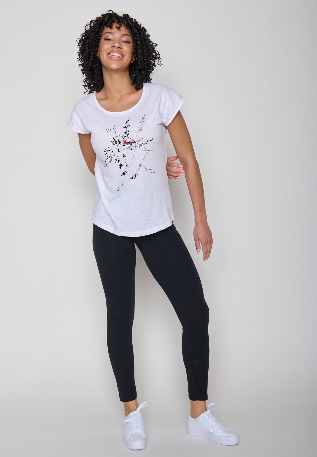 White: Lässiges T-Shirt aus Bio-Baumwolle für Damen [16211]