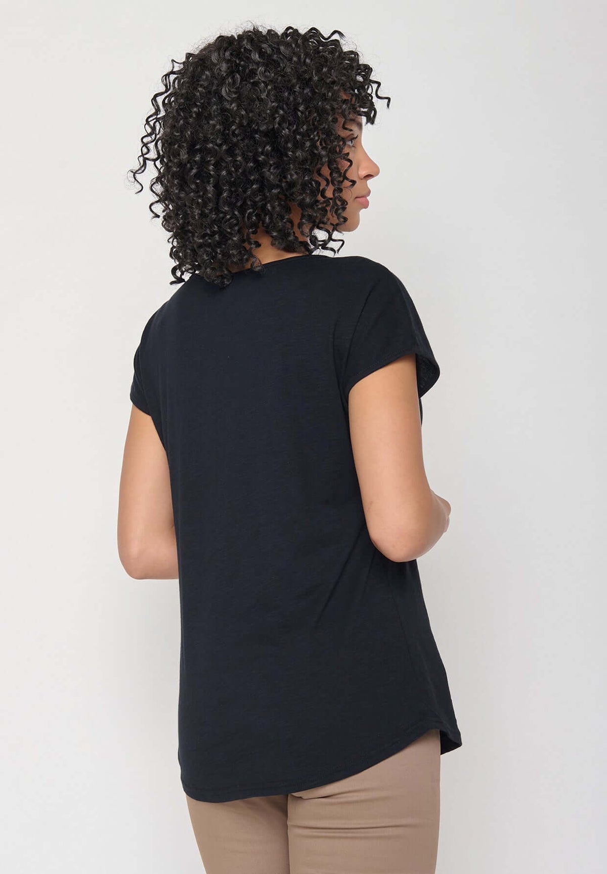 Schwarz:  Sportliches T-Shirt aus Bio-Baumwolle für Damen [16216]