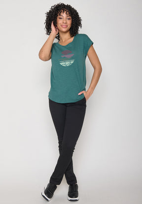 Jungle Green: Lässiges T-Shirt aus Bio-Baumwolle für Damen [16244]