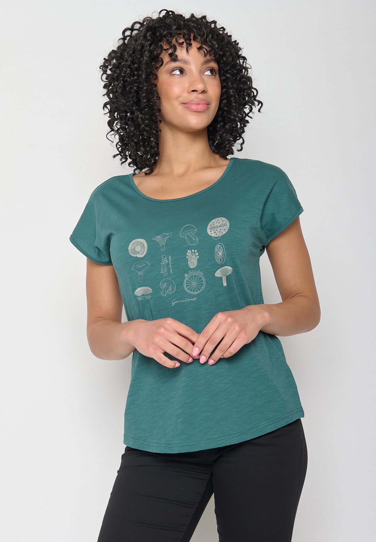 Jungle Green: Lässiges T-Shirt aus Bio-Baumwolle für Damen [16251]