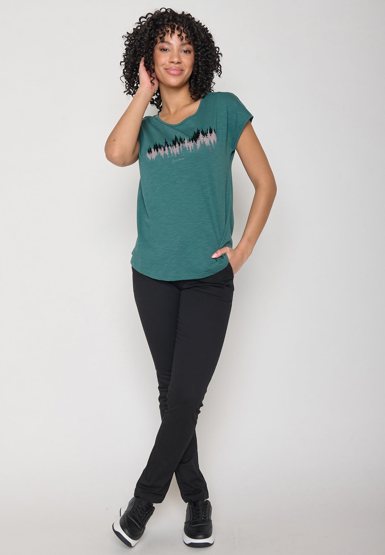 Jungle Green: Lässiges T-Shirt aus Bio-Baumwolle für Damen [16274]
