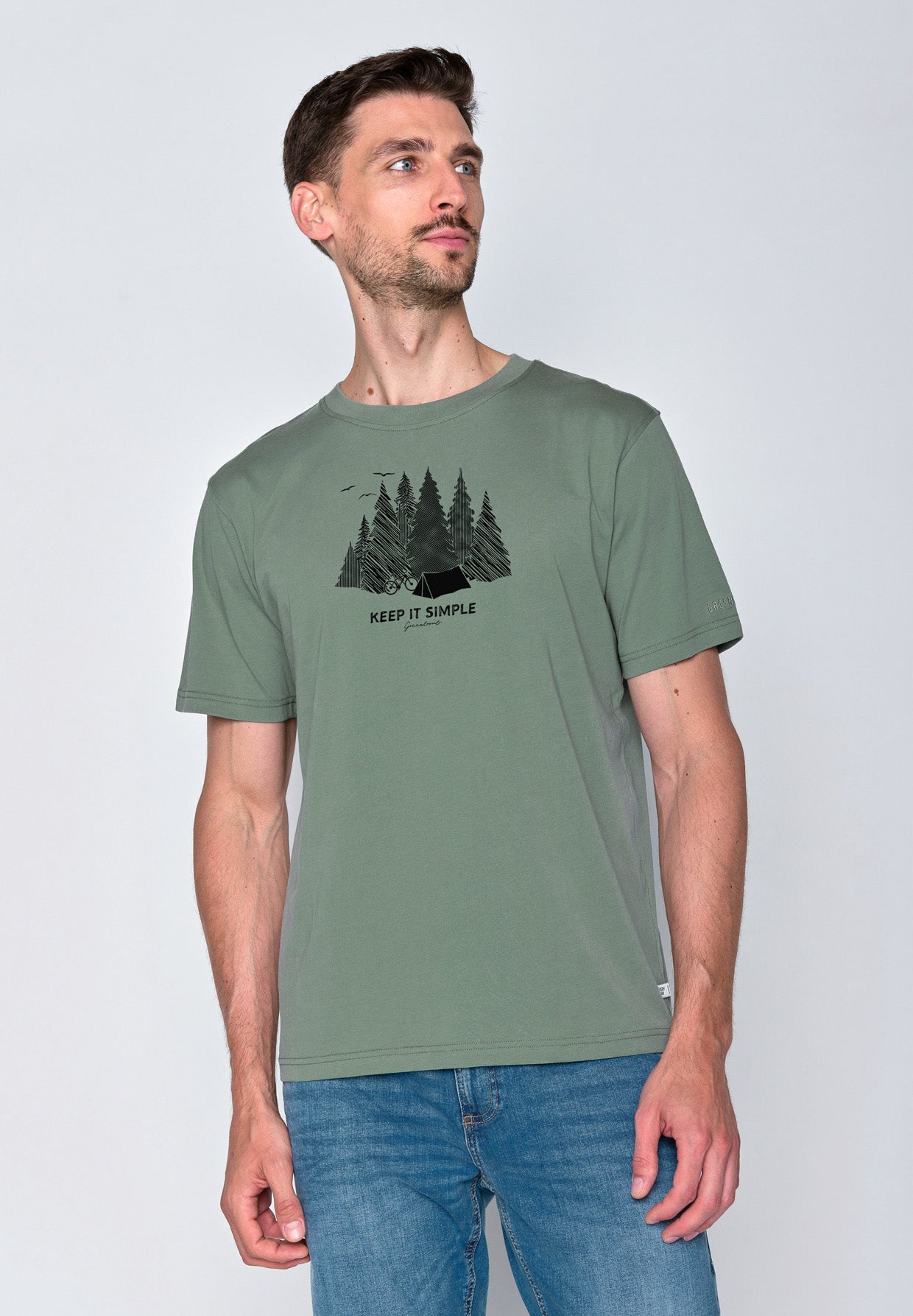 Pale Green: Lässiges Oversize-T-Shirt aus Bio-Baumwolle für Herren [16434]