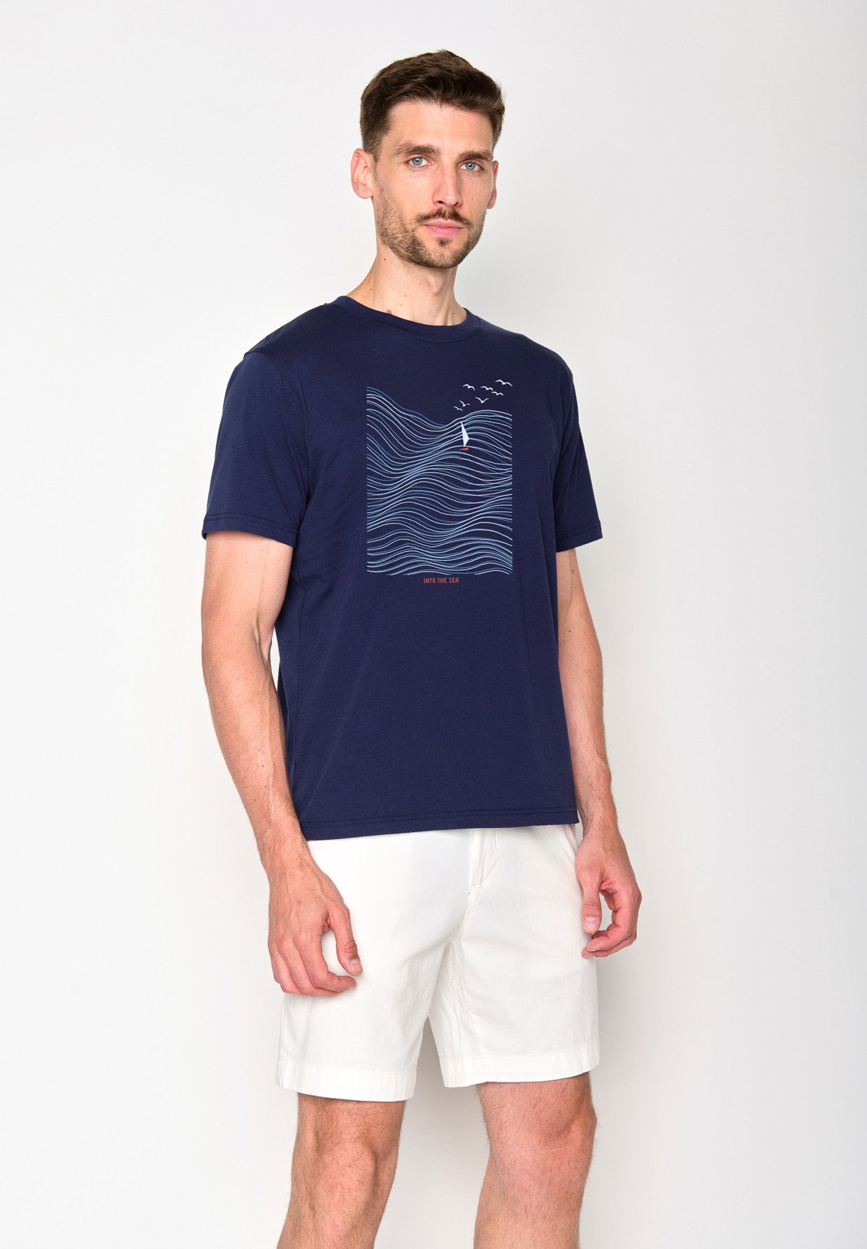 Navy: Lässiges Oversize-T-Shirt aus Bio-Baumwolle für Herren [16457]