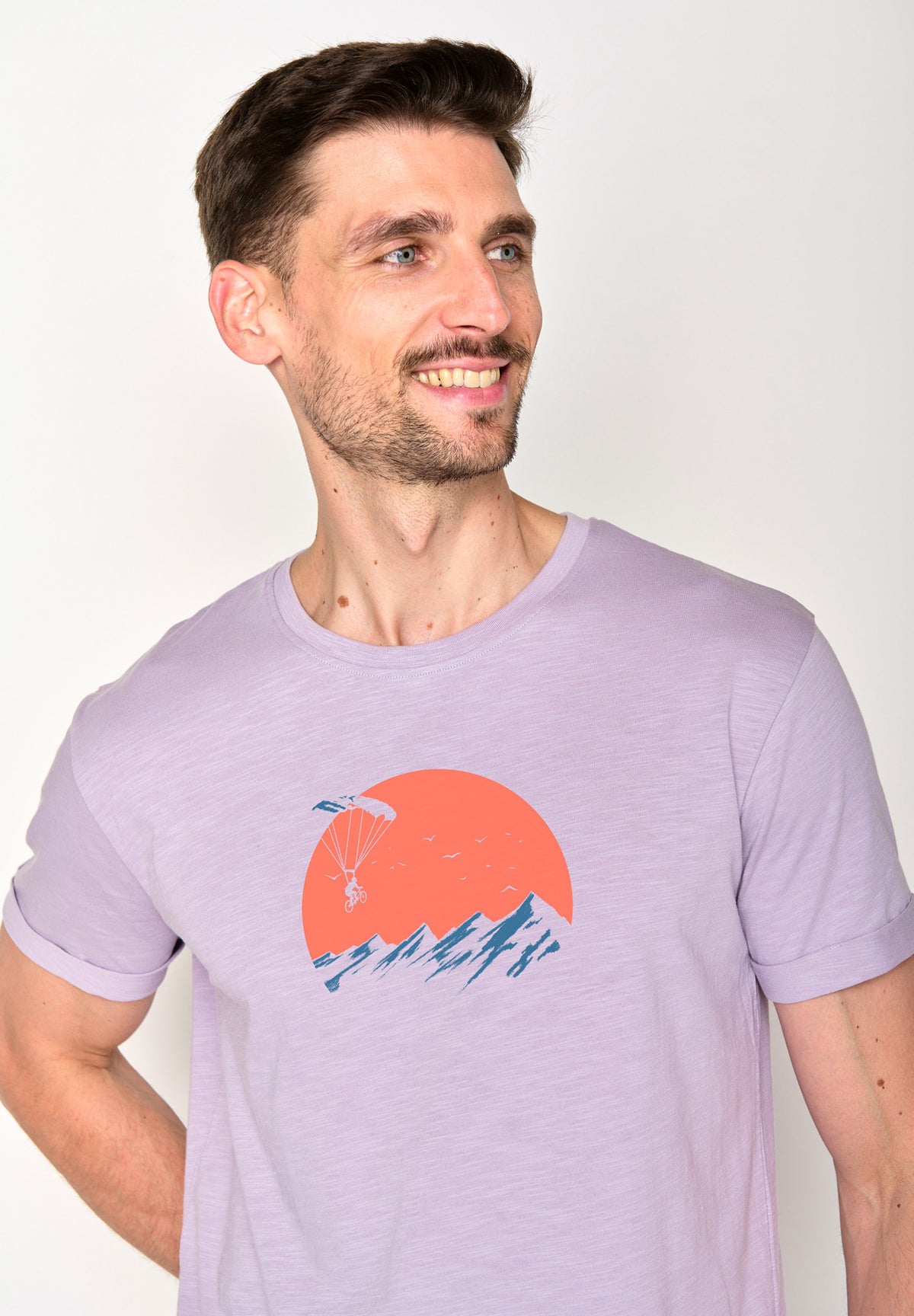 Lila:  Lässiges T-Shirt aus Bio-Baumwoll Mix für Herren [16508]