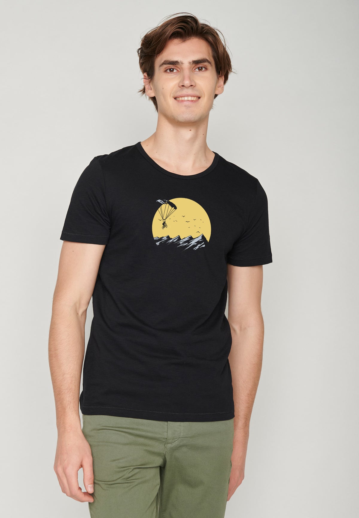 Black: Sportliches T-Shirt aus Bio-Baumwolle für Herren [16510]