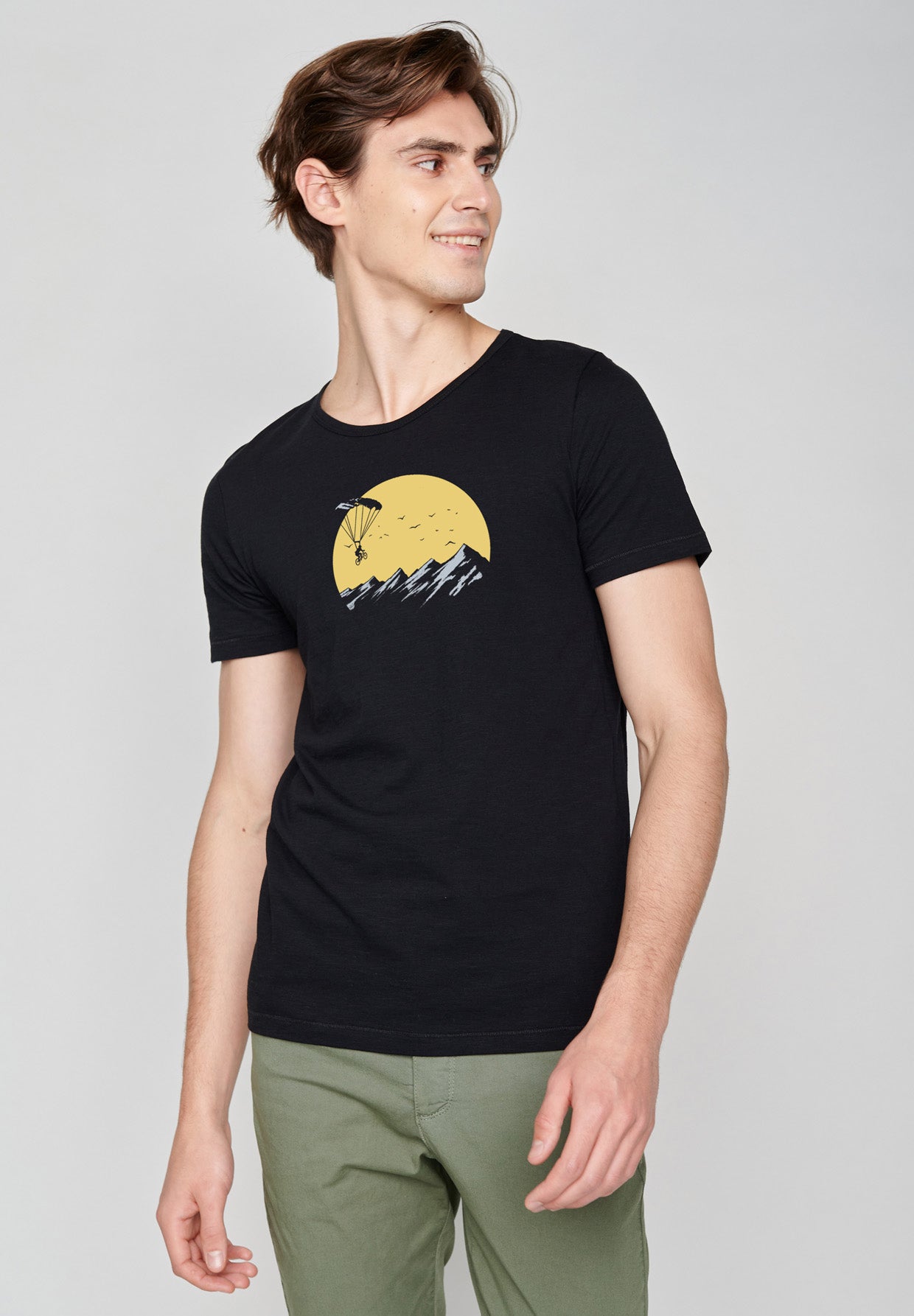Schwarz:  Lässiges T-Shirt aus Bio-Baumwolle für Herren [16512]
