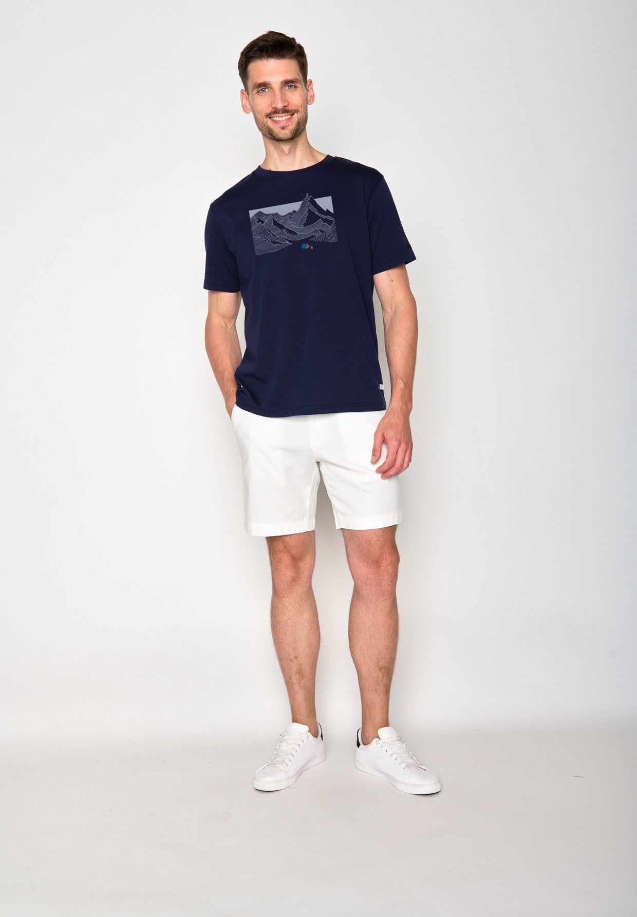 Navy: Lässiges Oversize-T-Shirt aus Bio-Baumwolle für Herren [16521]