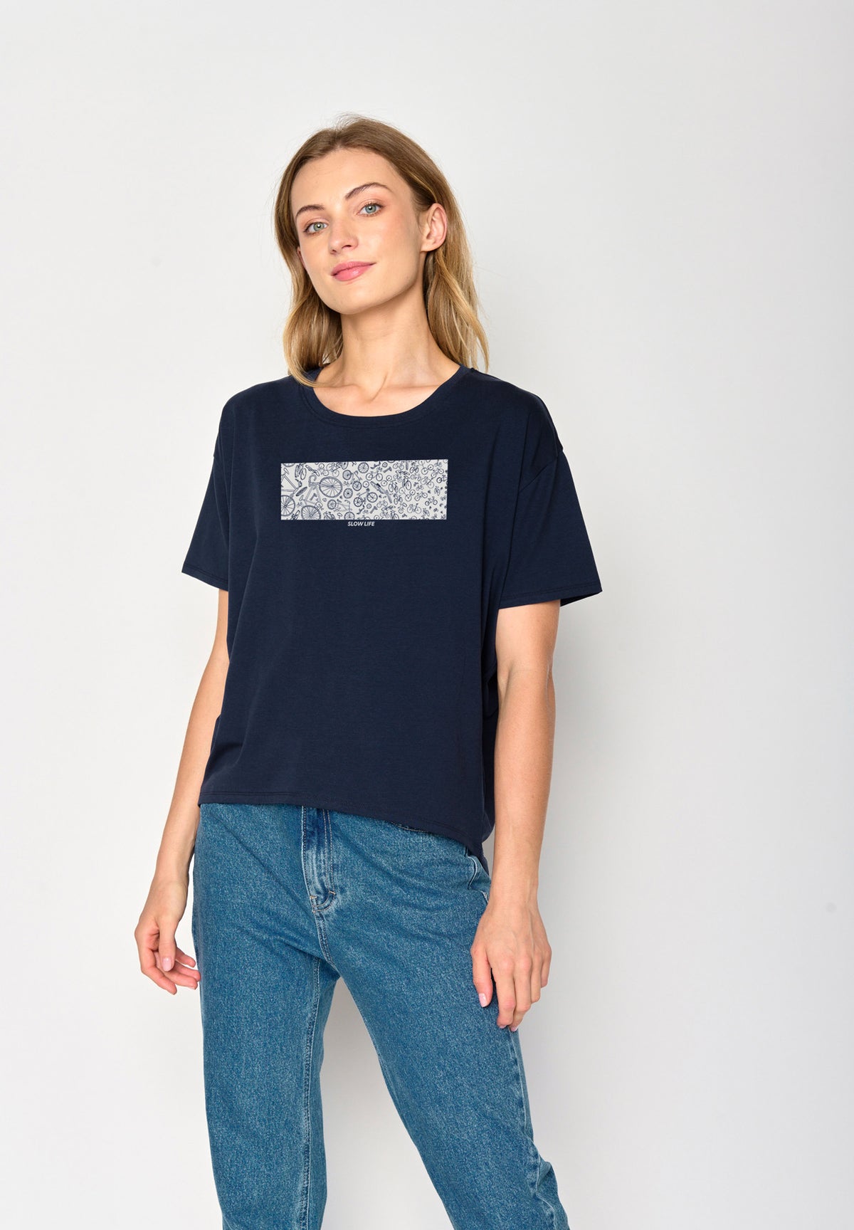 Navy: Lässiges T-Shirt aus Bio-Baumwoll-Mix für Damen [16864]