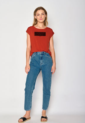 Clay Red: Lässiges Shirt aus LENZING™ TENCEL™ Mix für Damen [16873]