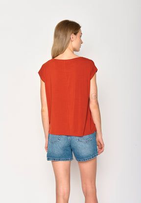 Clay Red: Lässiges Shirt aus LENZING™ TENCEL™ Mix für Damen [16907]