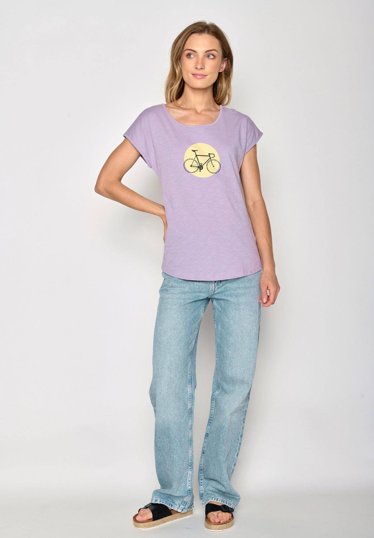 Lilac: Lässiges T-Shirt aus Bio-Baumwolle für Damen [16955]