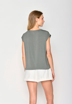 Grün:  Lässiges Shirt aus LENZING™ TENCEL™ Mix für Damen [17031]