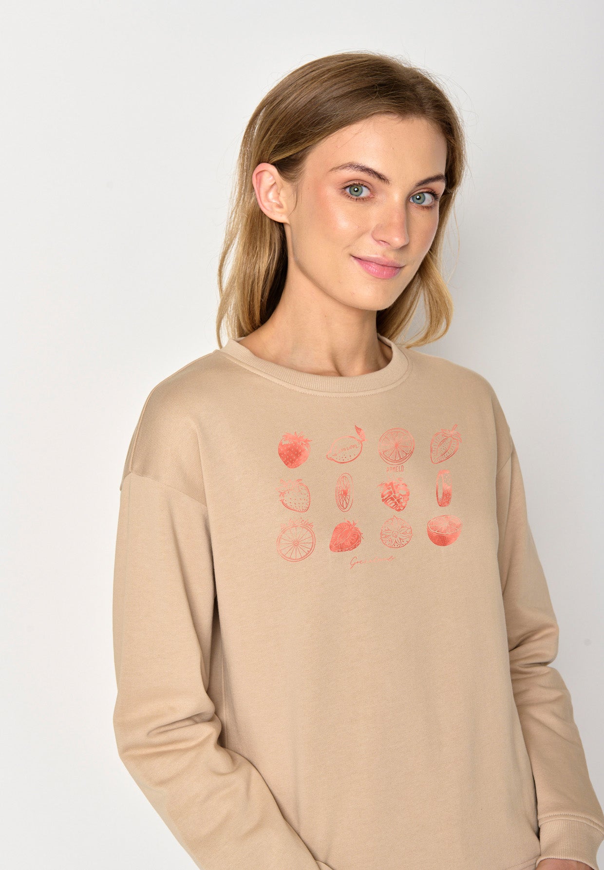 Latte: Gemütliches Sweatshirt aus Bio-Baumwolle für Damen [17038]