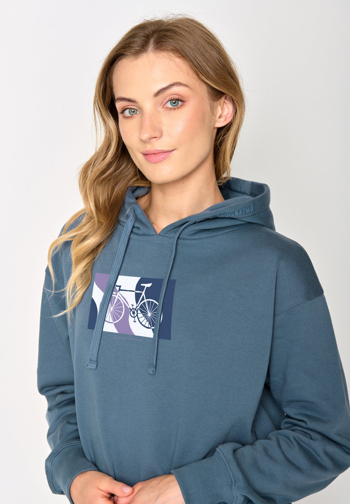 Vintage Blue: Gemütlicher Hoodie aus Bio-Baumwoll Mix für Damen [17084]