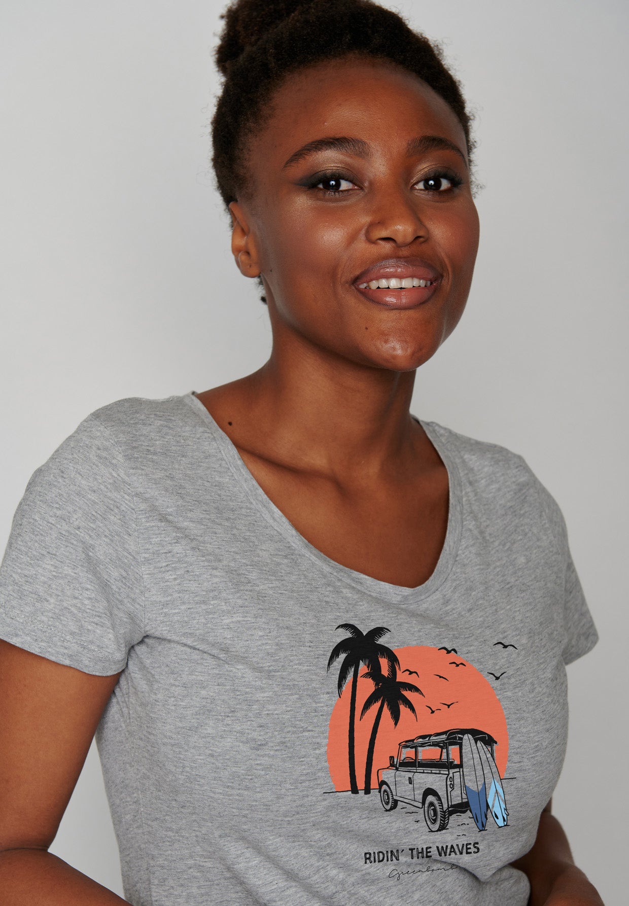 Heather Grey: Sportliches T-Shirt aus Bio-Baumwolle für Damen [17111]