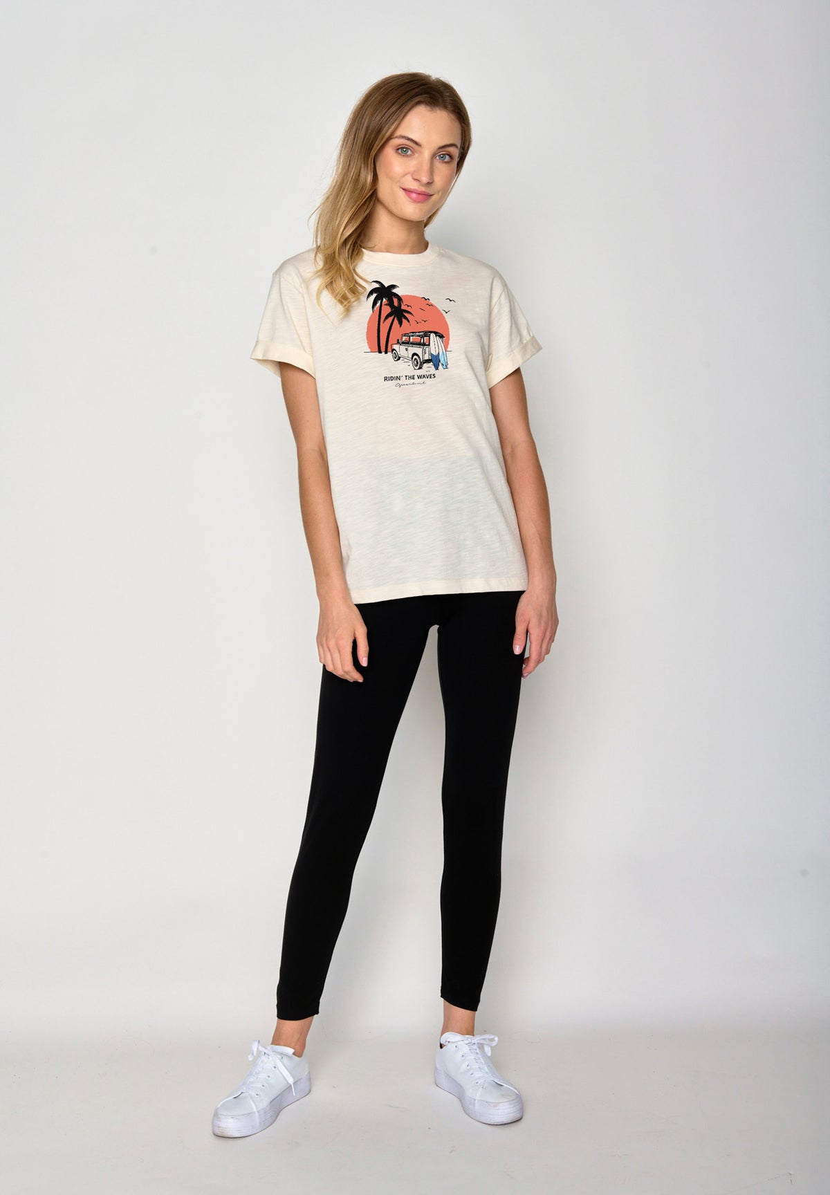 Weiß:  Lässiges T-Shirt aus Bio-Baumwolle für Damen [17117]
