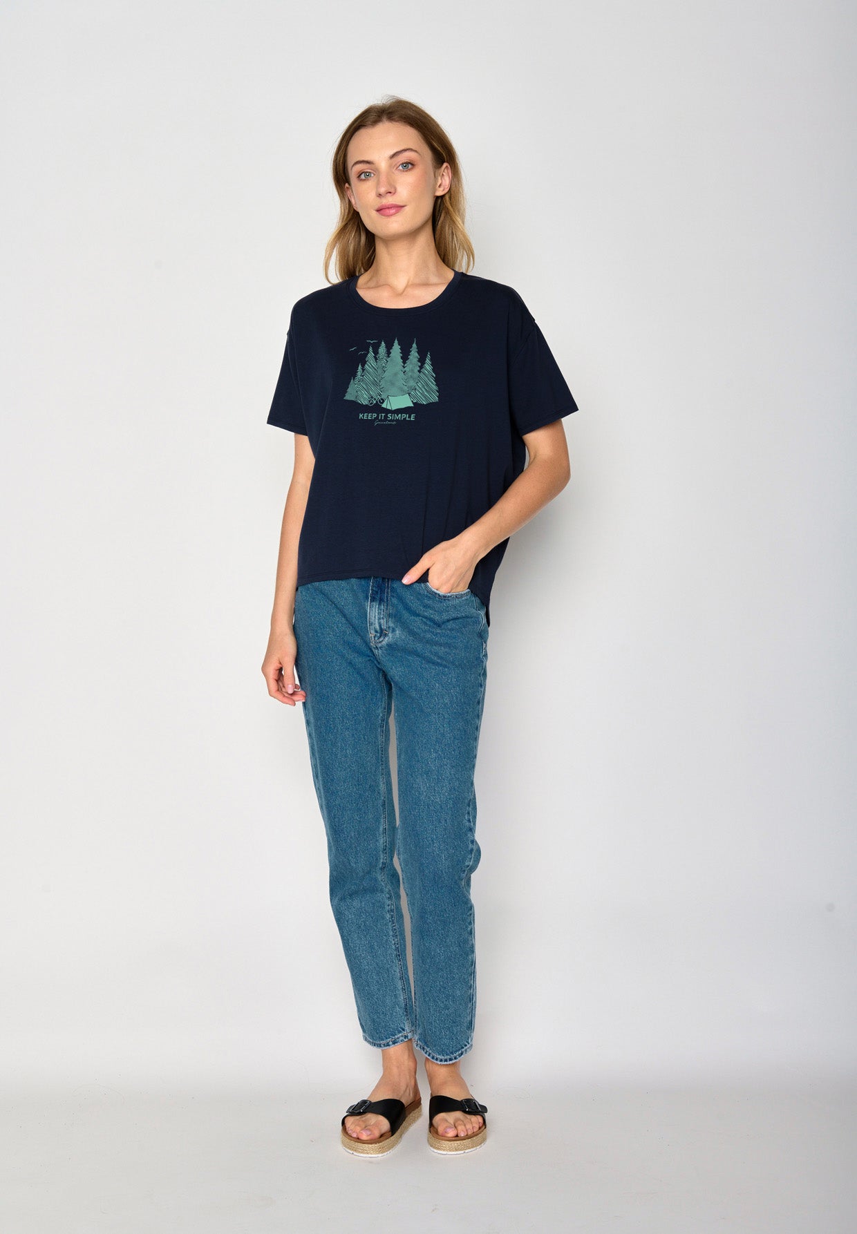 Navy: Lässiges T-Shirt aus Bio-Baumwoll Mix für Damen [17163]