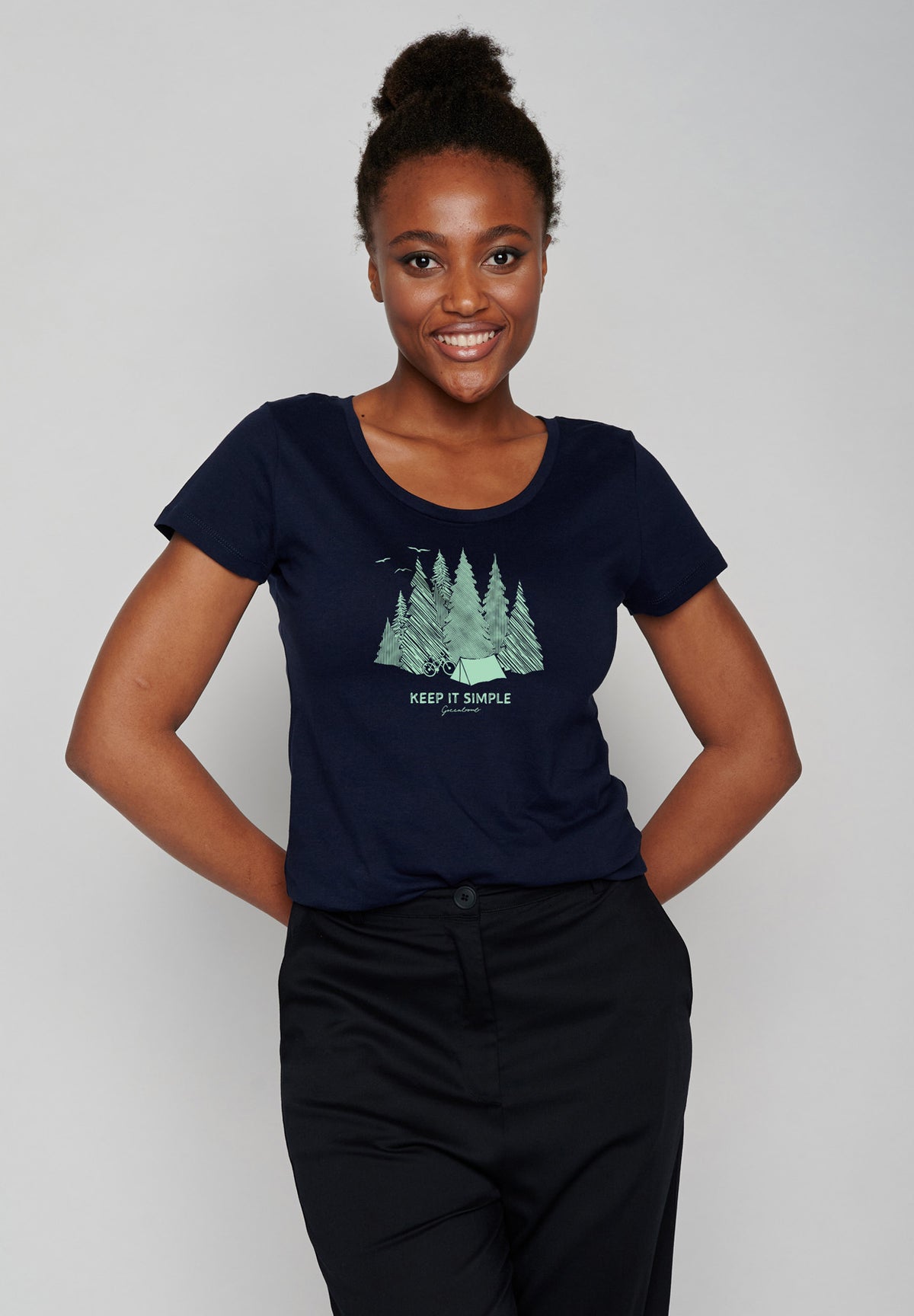 Navy: Lässiges T-Shirt aus Bio-Baumwolle für Damen [17167]