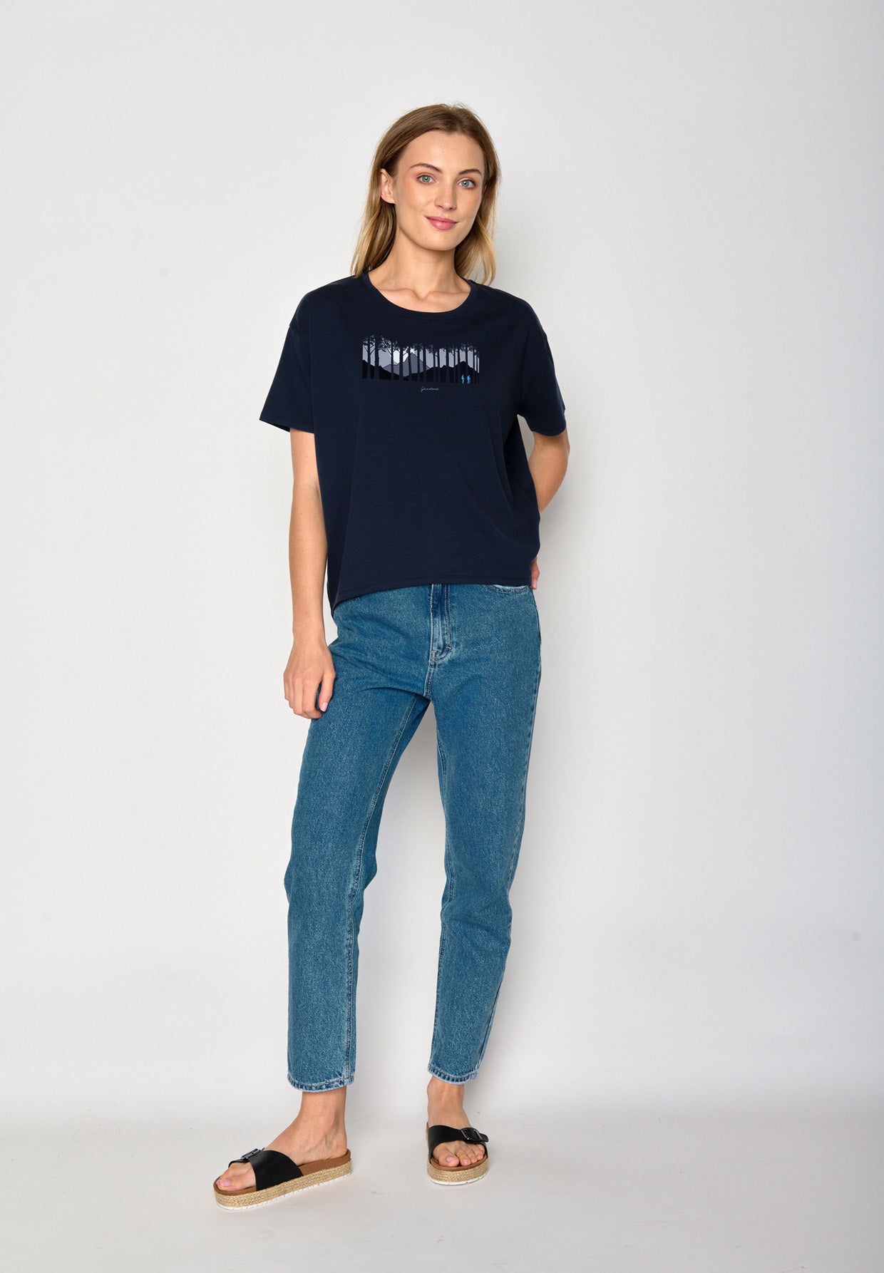 Navy: Lässiges T-Shirt aus Bio-Baumwoll-Mix für Damen [17213]