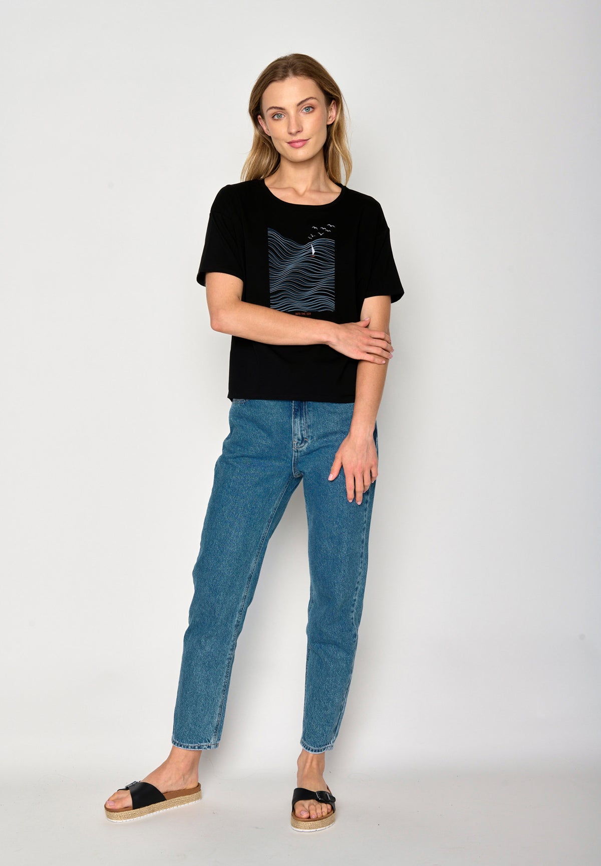 Schwarz:  Lässiges T-Shirt aus Bio-Baumwoll Mix für Damen [17266]
