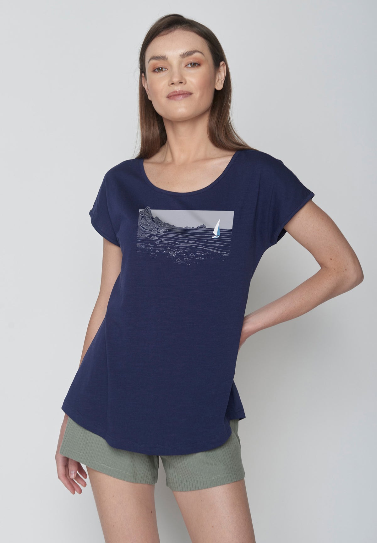 Navy: Lässiges T-Shirt aus Bio-Baumwolle für Damen [17309]