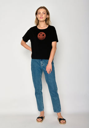 Black: Lässiges T-Shirt aus Bio-Baumwoll-Mix für Damen [17330]