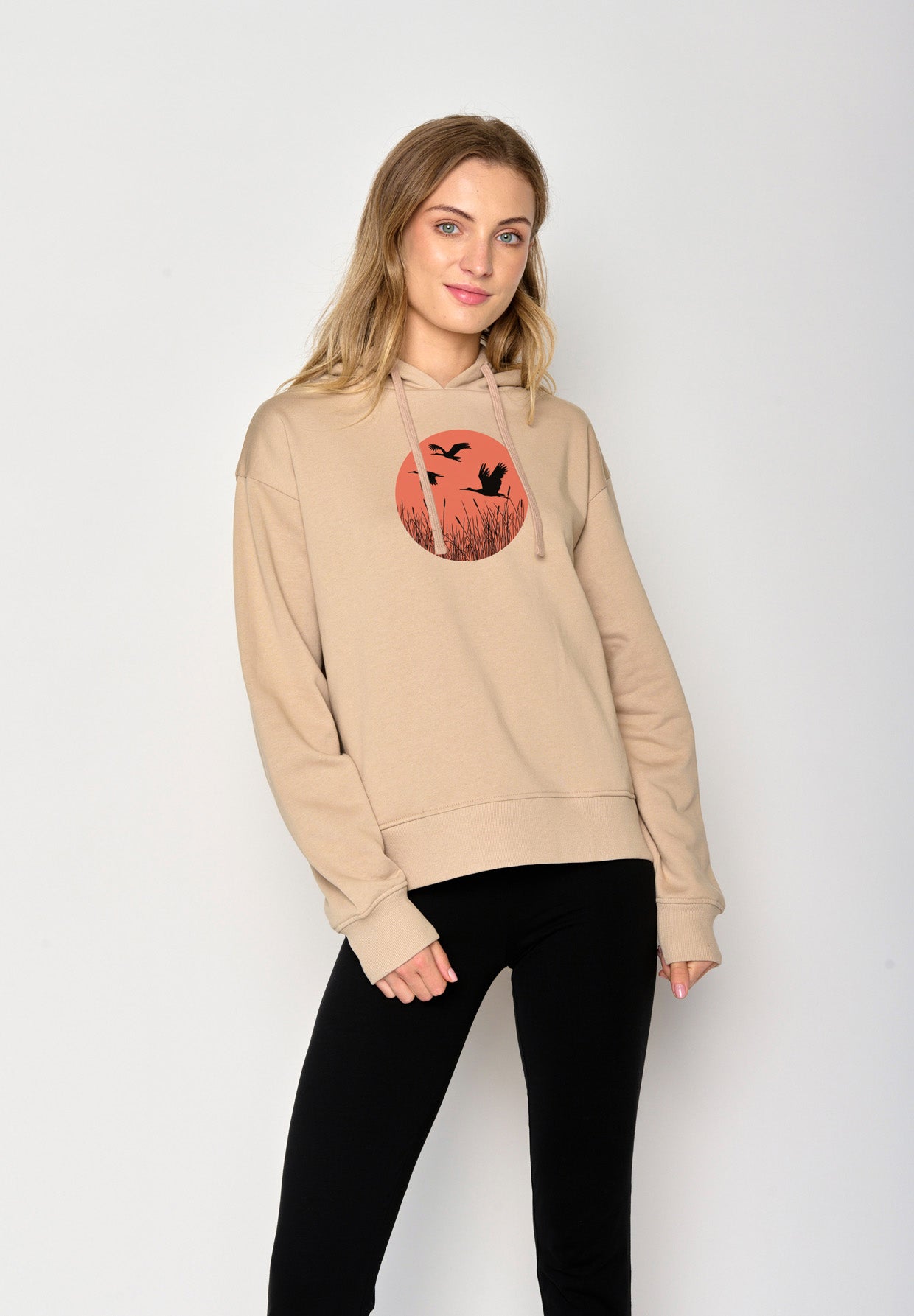 Latte: Gemütlicher Hoodie aus Bio-Baumwoll Mix für Damen [17337]