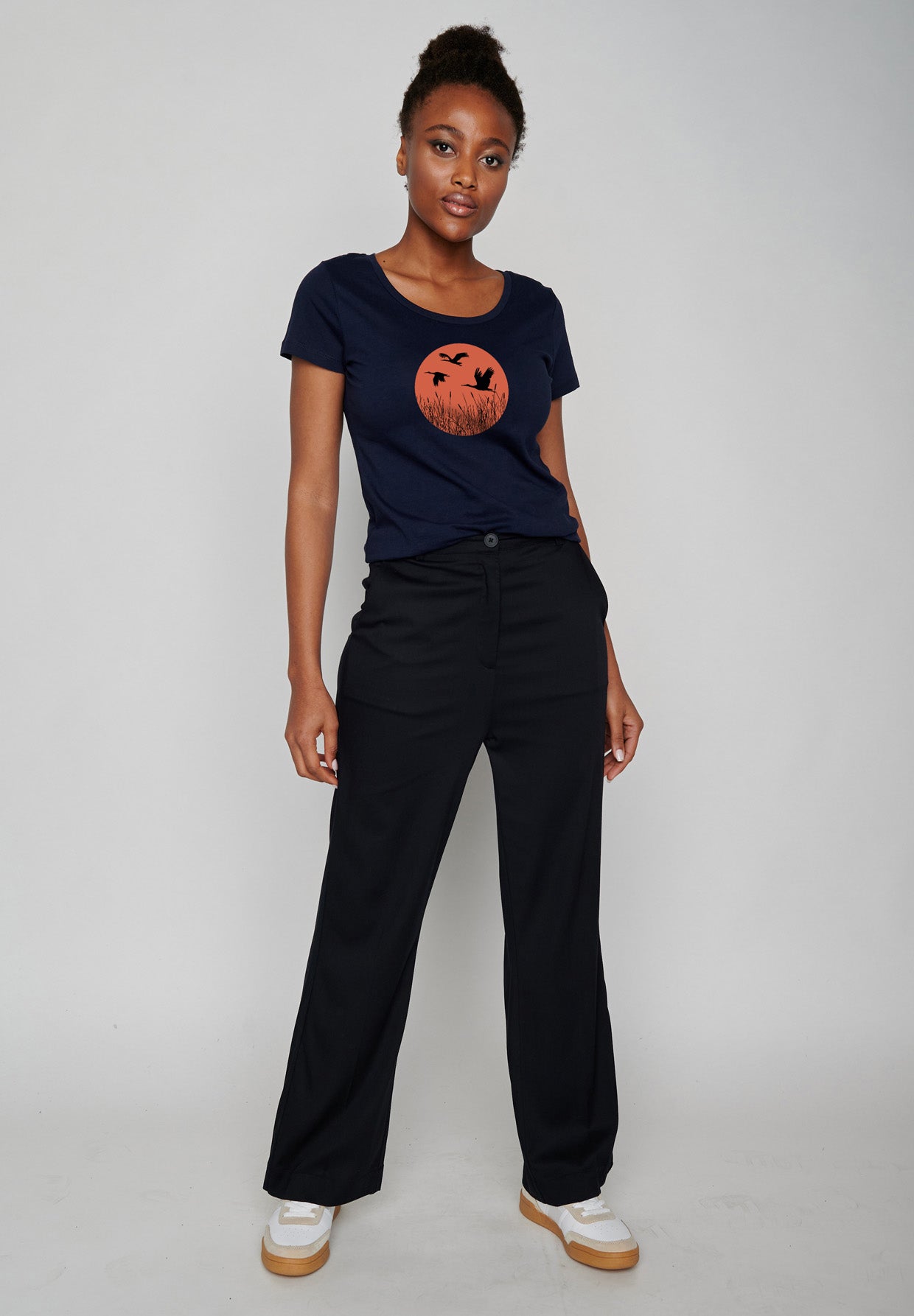Blau:  Lässiges T-Shirt aus Bio-Baumwolle für Damen [17342]